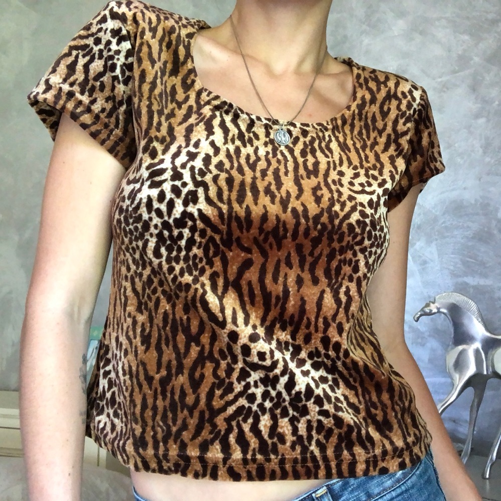 Vintage Velvet Leopardprint top